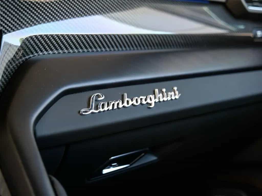 Lamborghini Urus S Blu Eleos, Park Assistance Pack 07/2024-photo-25