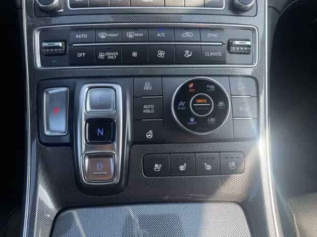 Hyundai SANTA FE Prime Plug-In Hybrid 1.6 Allrad - Keyle 07/2022-photo-24