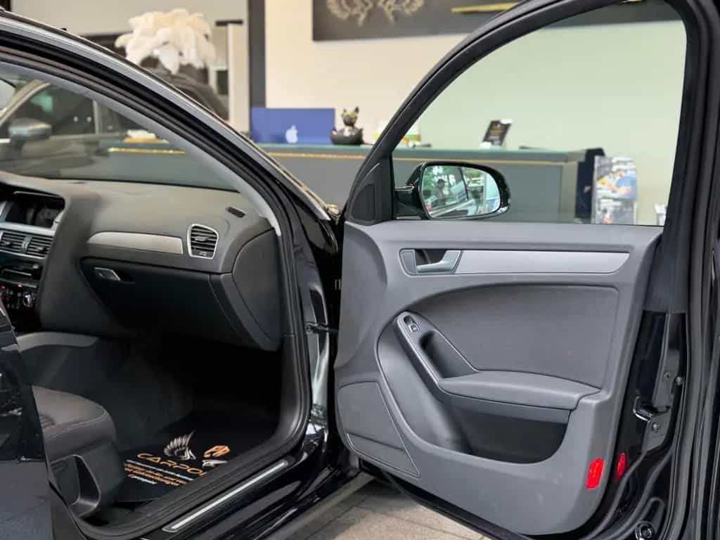 Audi A4 Avant Ambiente 2.0 TDI/Xenon/Navi/BT/SHZ 11/2013-photo-18
