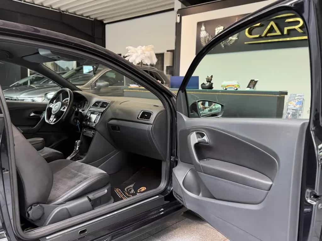 Volkswagen Polo V GTI /Bi-Xenon/Navi/BT/Alcantara/BT/1.Hand 03/2012-photo-15