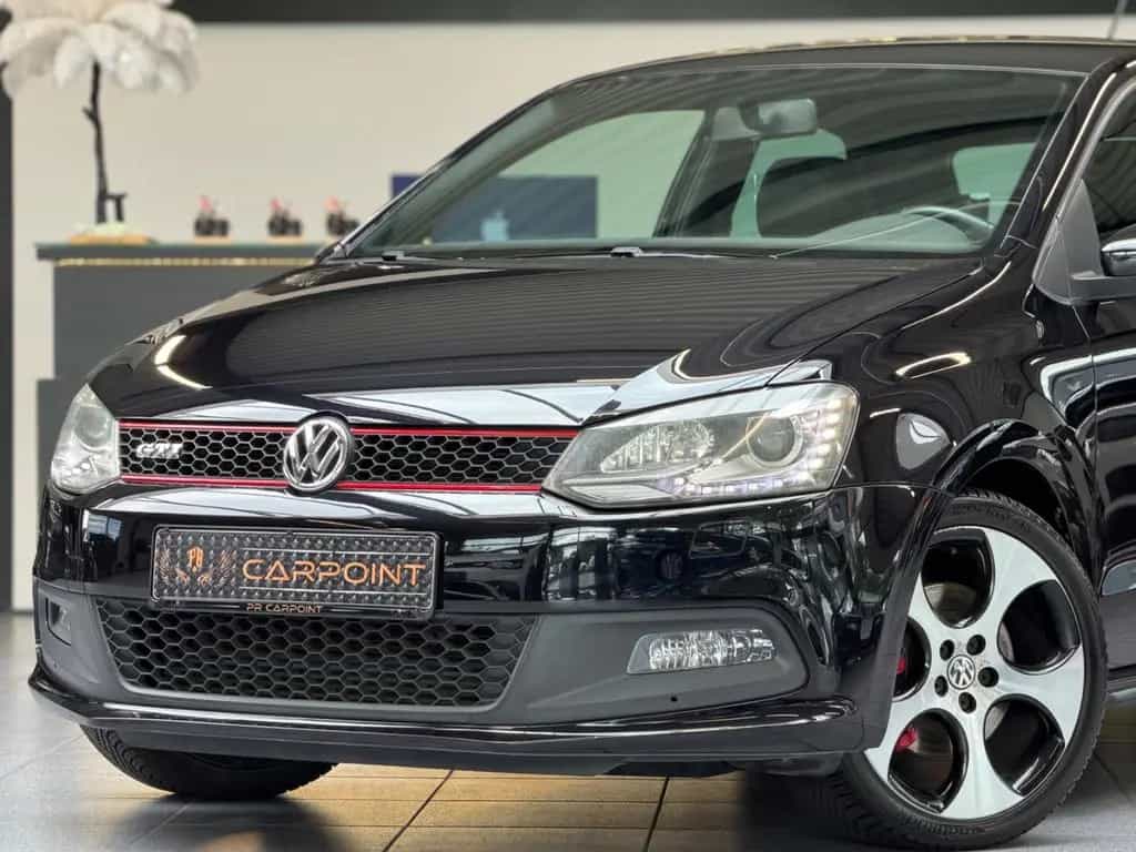 Volkswagen Polo V GTI /Bi-Xenon/Navi/BT/Alcantara/BT/1.Hand 03/2012-photo-4