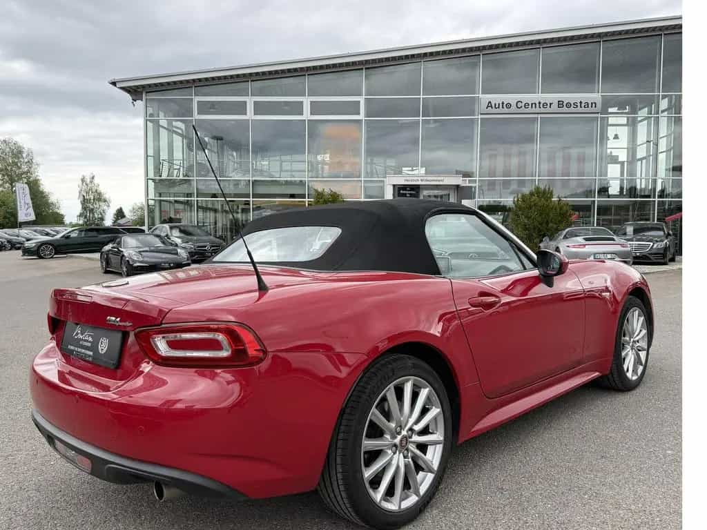 Fiat 124 Spider 1.4 LUSSO/BOSE/SITZHEIZUNG/PARKSENSOR 04/2017-photo-5