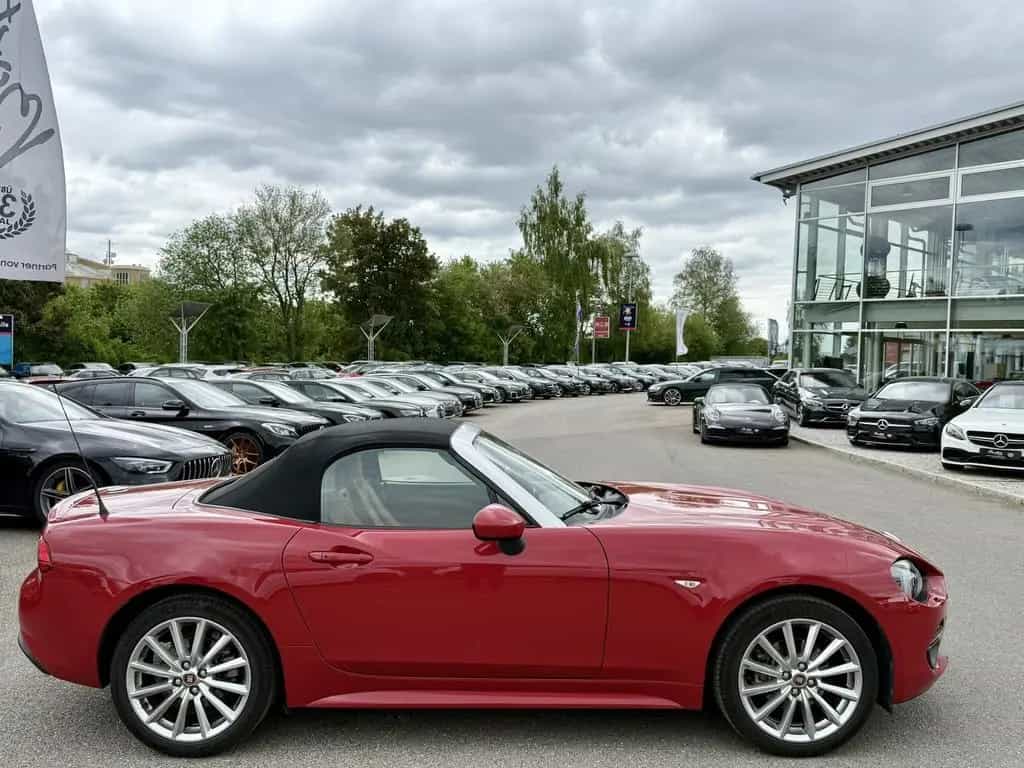 Fiat 124 Spider 1.4 LUSSO/BOSE/SITZHEIZUNG/PARKSENSOR 04/2017-photo-6