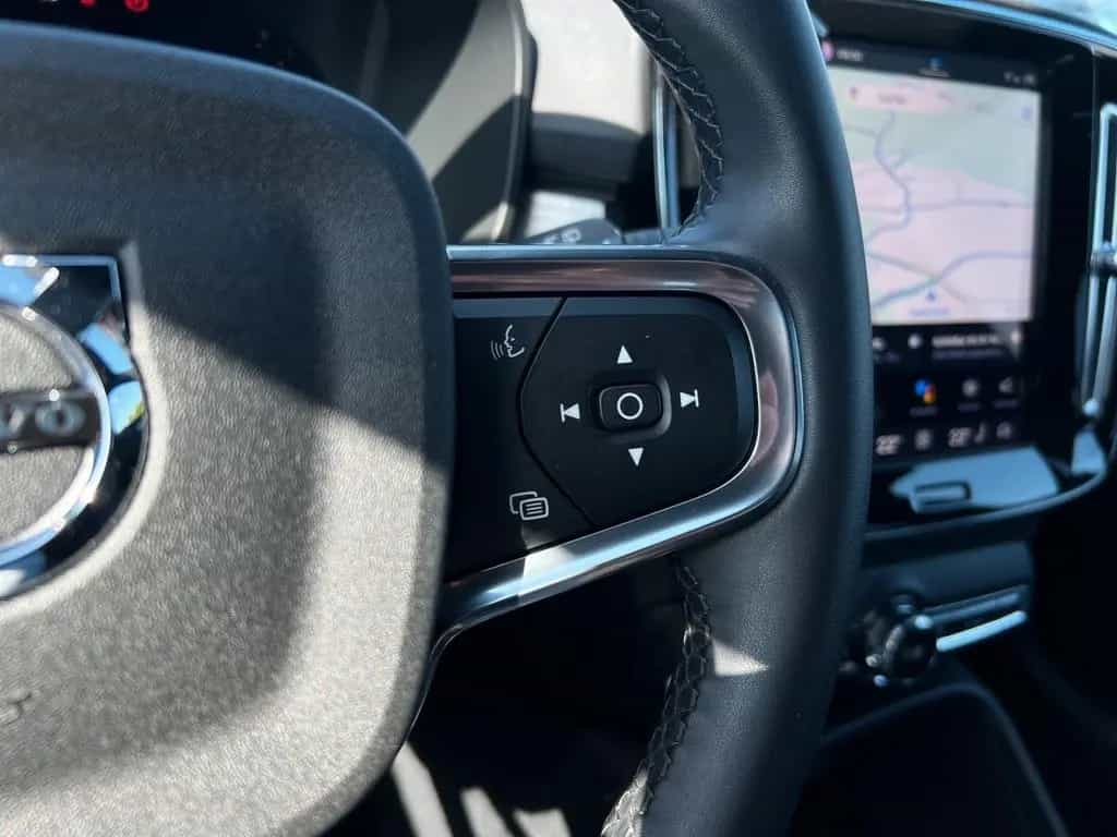 Volvo XC40 B3 Plus Bright/SitzHZ/StandHZ/Keyless 03/2023-photo-15
