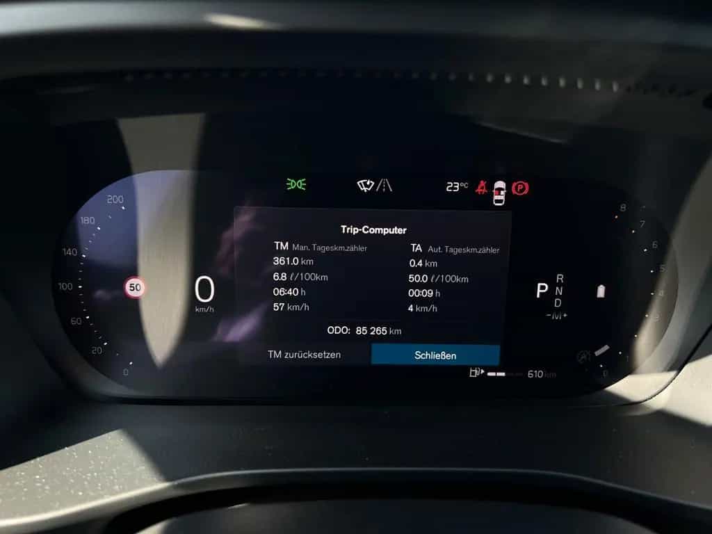Volvo XC40 B3 Plus Bright/SitzHZ/StandHZ/Keyless 03/2023-photo-16