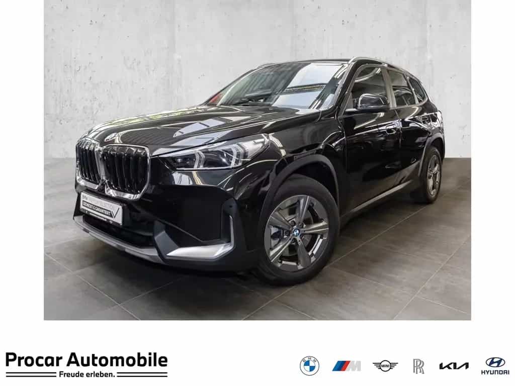 BMW X1 xDrive23d HUD ACC AHK RFK NAVI LED PDC V+H 01/2023-photo-0