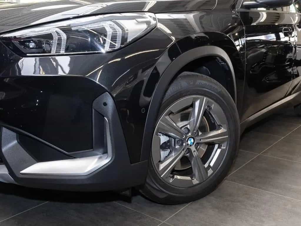 BMW X1 xDrive23d HUD ACC AHK RFK NAVI LED PDC V+H 01/2023-photo-2