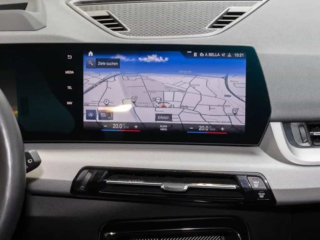 BMW X1 xDrive23d HUD ACC AHK RFK NAVI LED PDC V+H 01/2023-photo-6