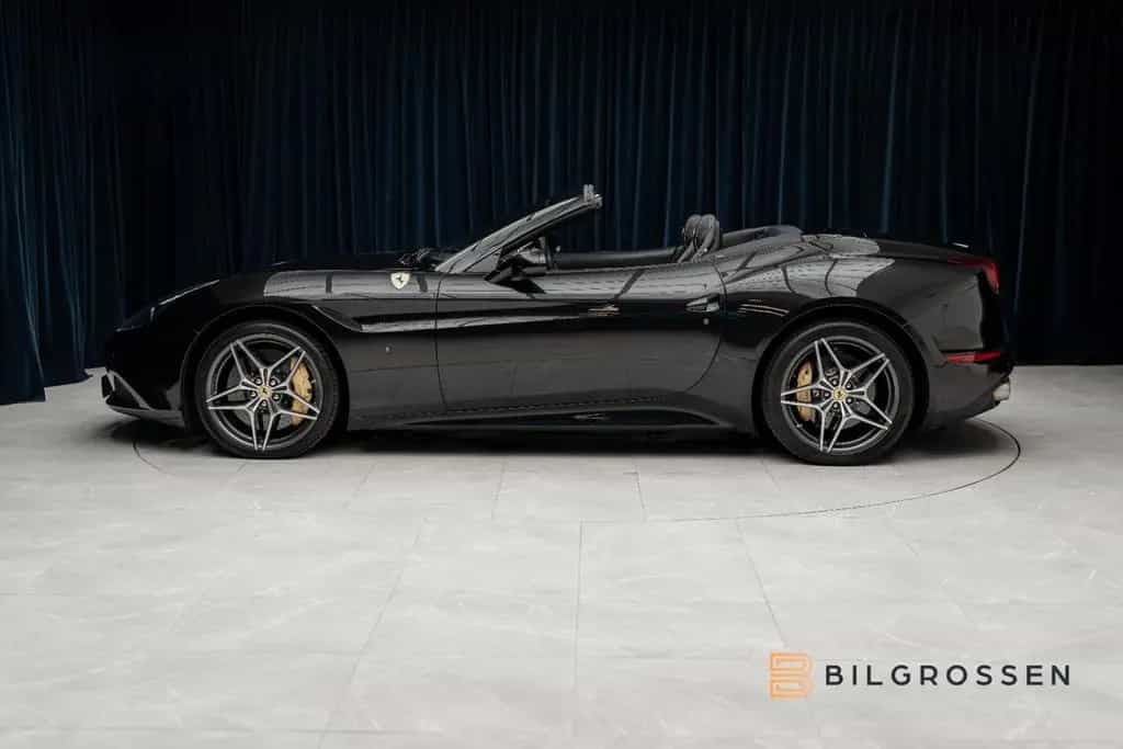 Ferrari California T 3.9 V8 DCT 560hk Ceramics Carbon 03/2015-photo-1