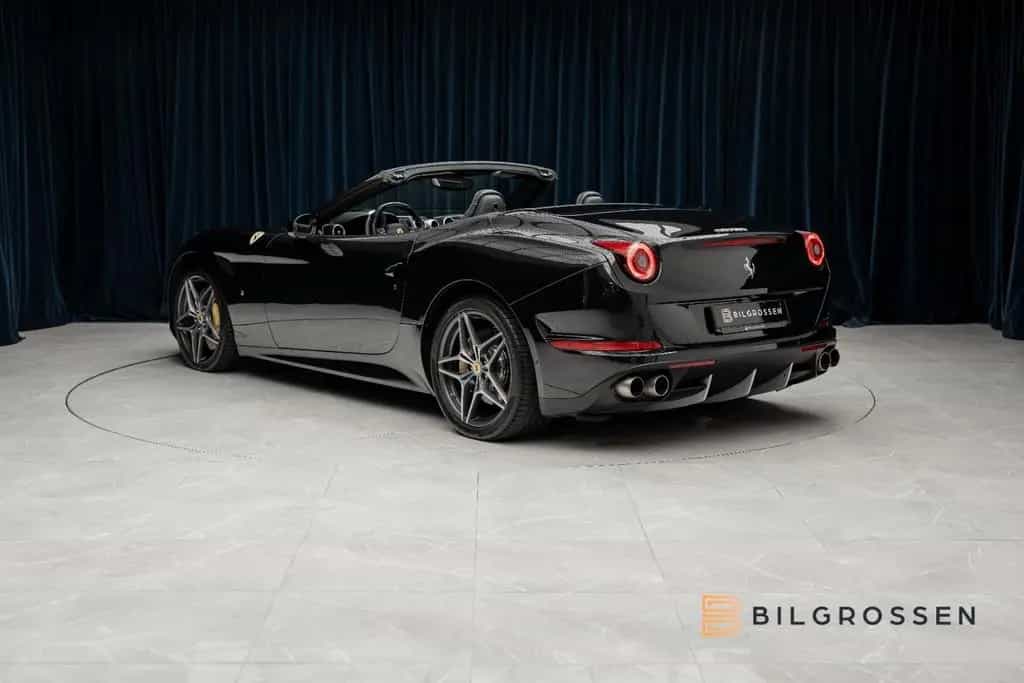 Ferrari California T 3.9 V8 DCT 560hk Ceramics Carbon 03/2015-photo-2