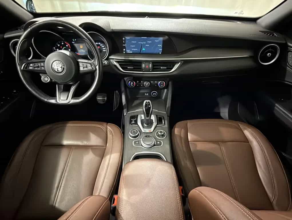 Alfa Romeo Stelvio 2.2 Ti Q4 |BI-XENON | SHZ | LAS | LM 19" 08/2022-photo-4