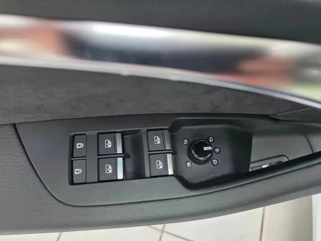 Audi A6 Avant 45 TFSI quattro sport S Line B&O AHK 04/2023-photo-13