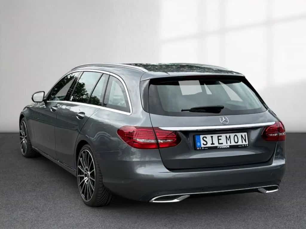 Mercedes-Benz C 180 T CGI 9G Avantgarde AHK Nav Pano Temp RKam 12/2018-photo-2