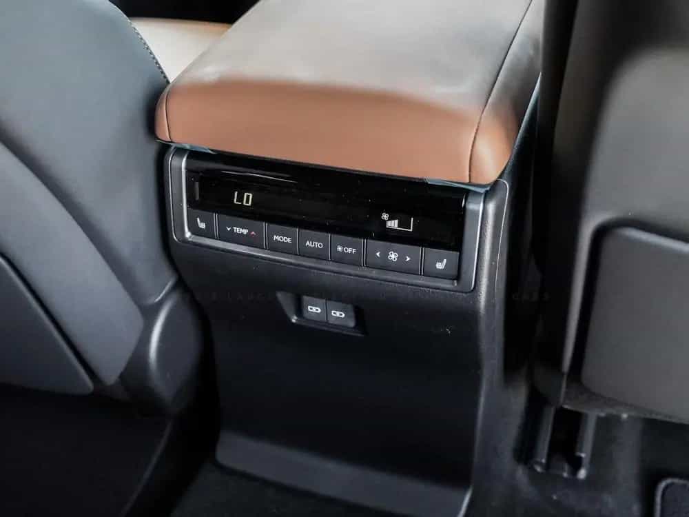 Lexus GX 550 2025 Luxury T1 PRICE €124000 null-photo-33