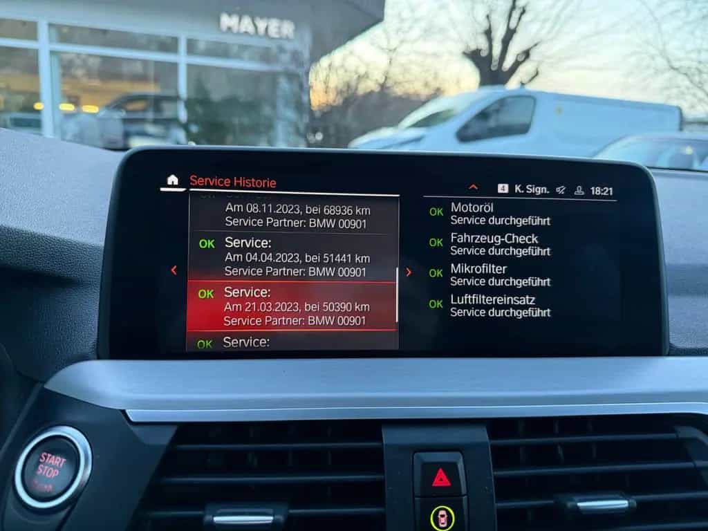BMW X3 xDrive 20 d*Advantage*LED*AHK*EU6dT* 09/2021-photo-24