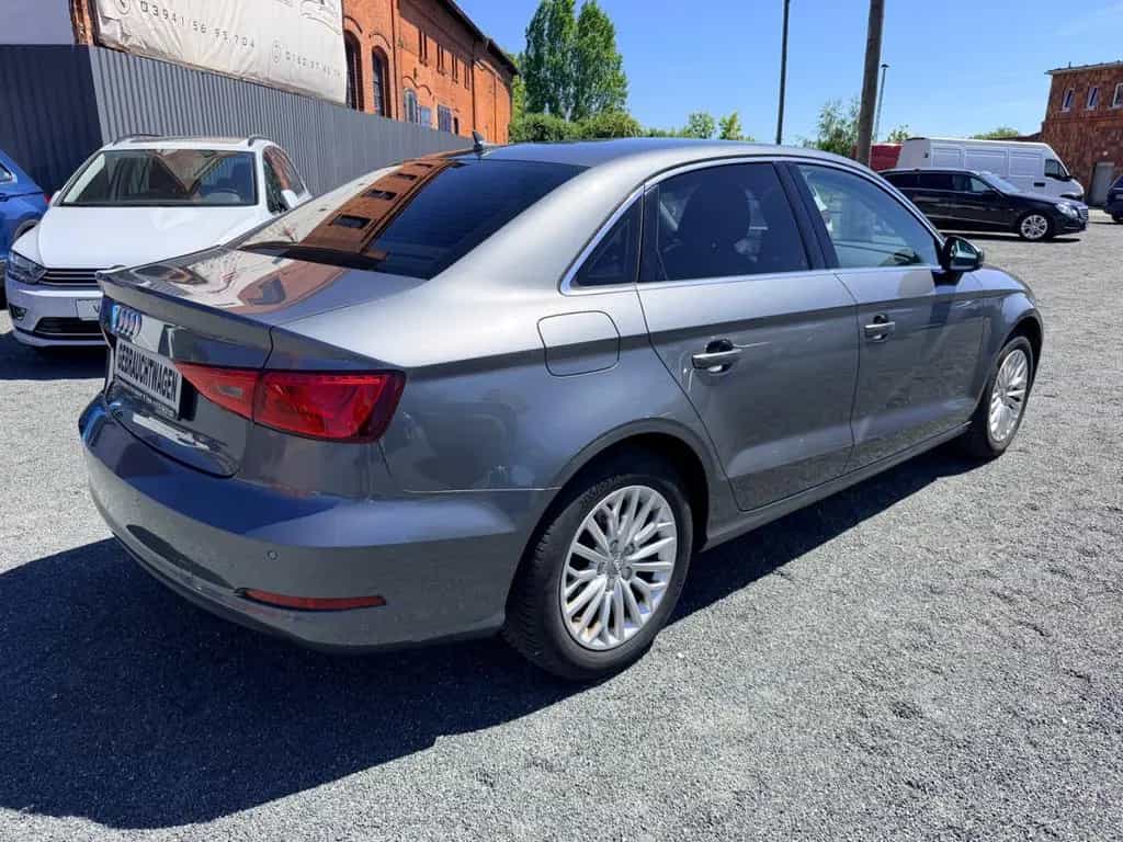 Audi A3 Limousine /Audi Sound-System / Navi/ Bi-Xenon 09/2016-photo-3