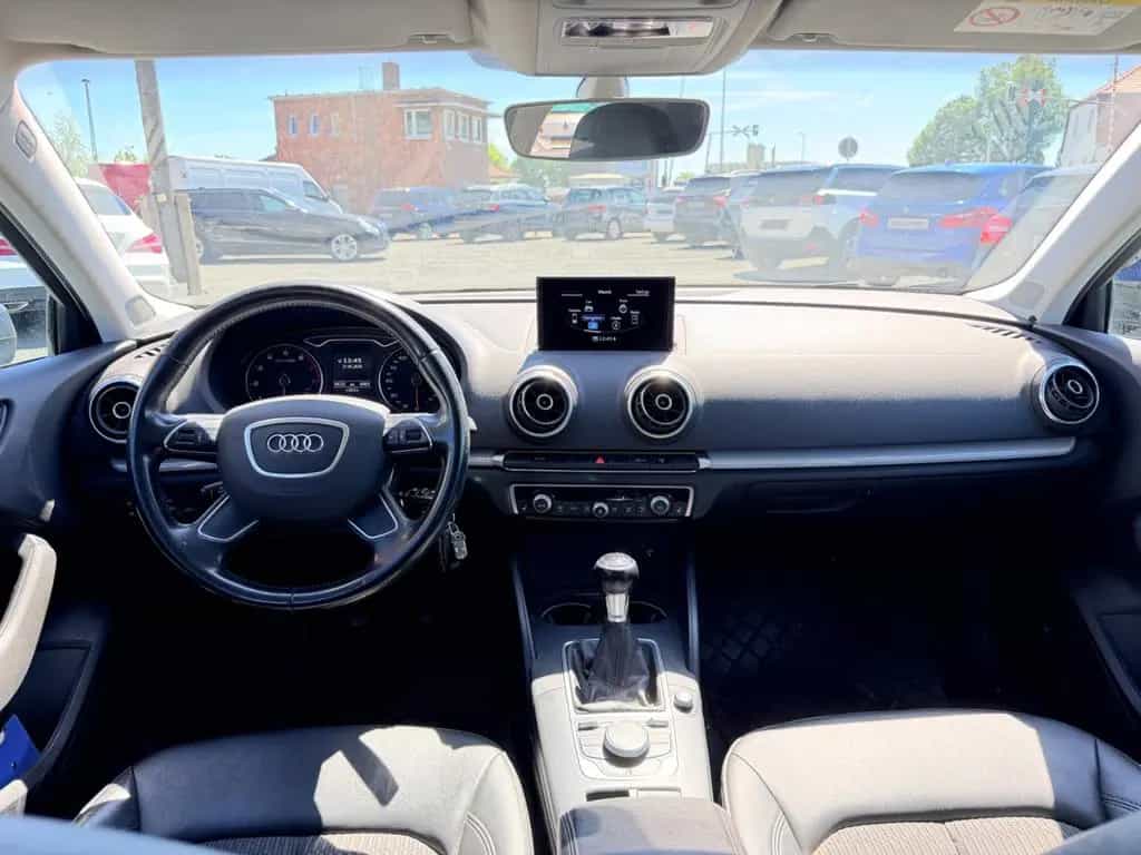 Audi A3 Limousine /Audi Sound-System / Navi/ Bi-Xenon 09/2016-photo-8