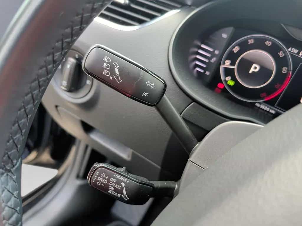 Skoda Octavia Combi TSI DSG Style Navi+ACC+eHeckkl+vir 05/2019-photo-17