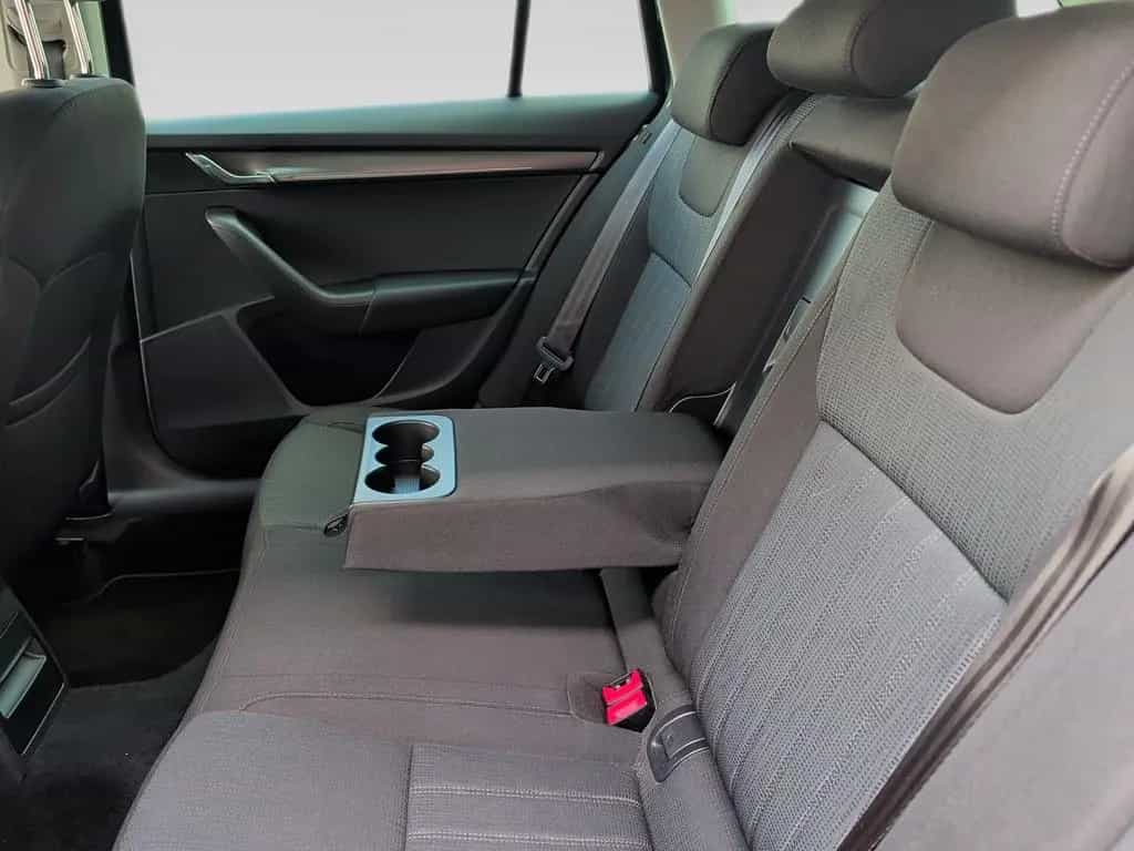 Skoda Octavia Combi TSI DSG Style Navi+ACC+eHeckkl+vir 05/2019-photo-25