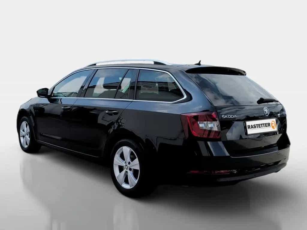 Skoda Octavia Combi TSI DSG Style Navi+ACC+eHeckkl+vir 05/2019-photo-3