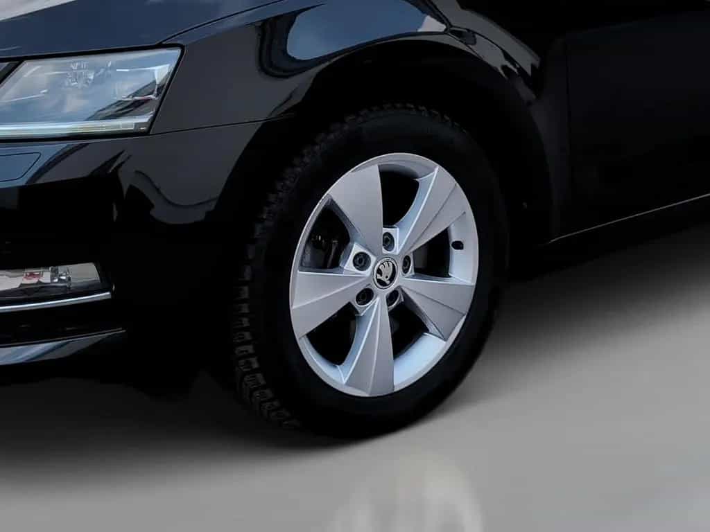 Skoda Octavia Combi TSI DSG Style Navi+ACC+eHeckkl+vir 05/2019-photo-9
