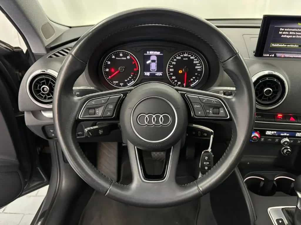 Audi A3 Sportback sport+Aut.+Xenon+Navi 03/2018-photo-17