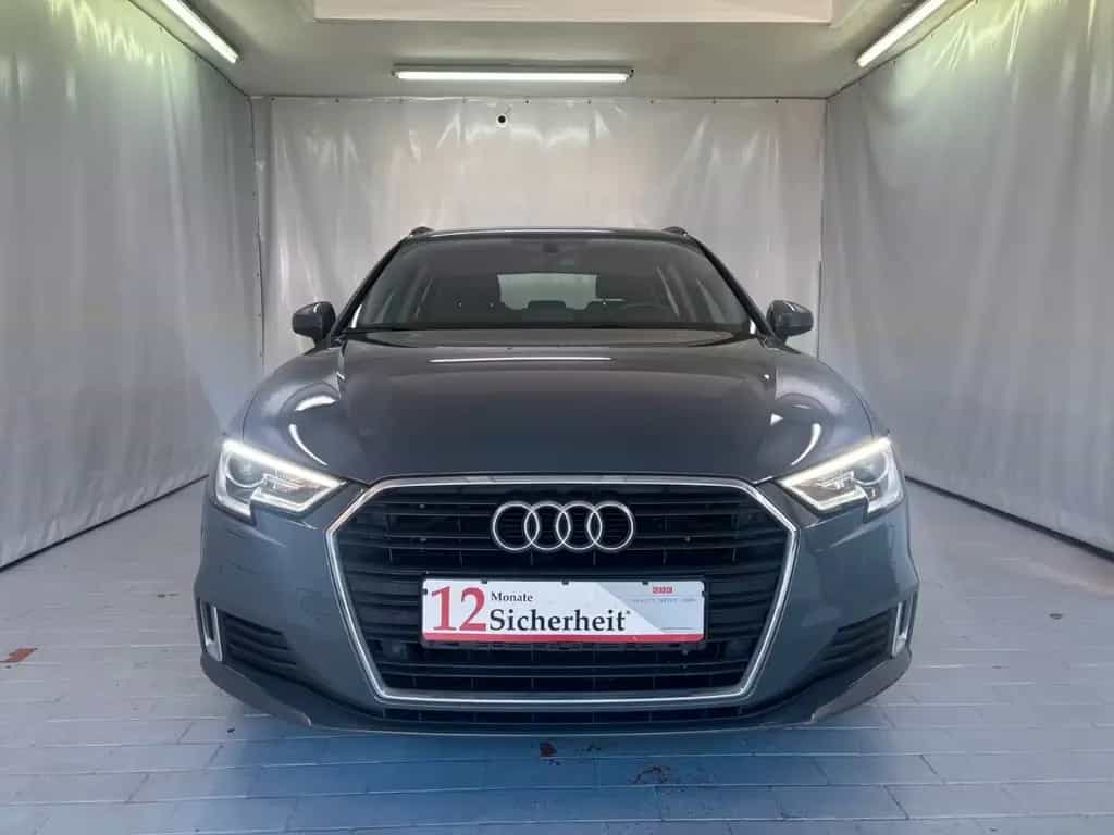 Audi A3 Sportback sport+Aut.+Xenon+Navi 03/2018-photo-2