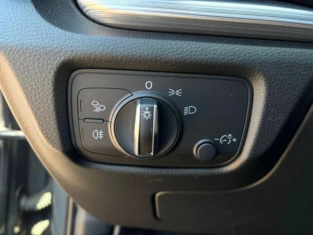 Audi A3 Sportback sport+Aut.+Xenon+Navi 03/2018-photo-25