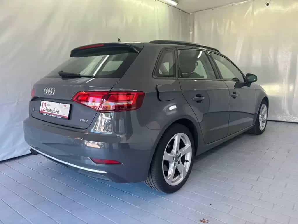 Audi A3 Sportback sport+Aut.+Xenon+Navi 03/2018-photo-5