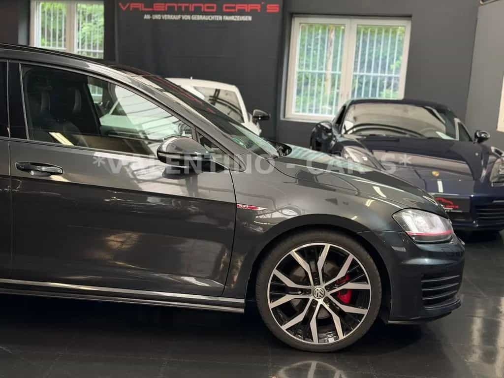Volkswagen Golf VII Lim. GTI BiXen/Pano/Temp/Shz/19"/Leder 06/2016-photo-29