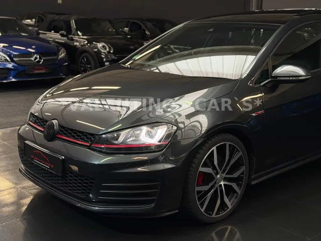 Volkswagen Golf VII Lim. GTI BiXen/Pano/Temp/Shz/19"/Leder 06/2016-photo-35