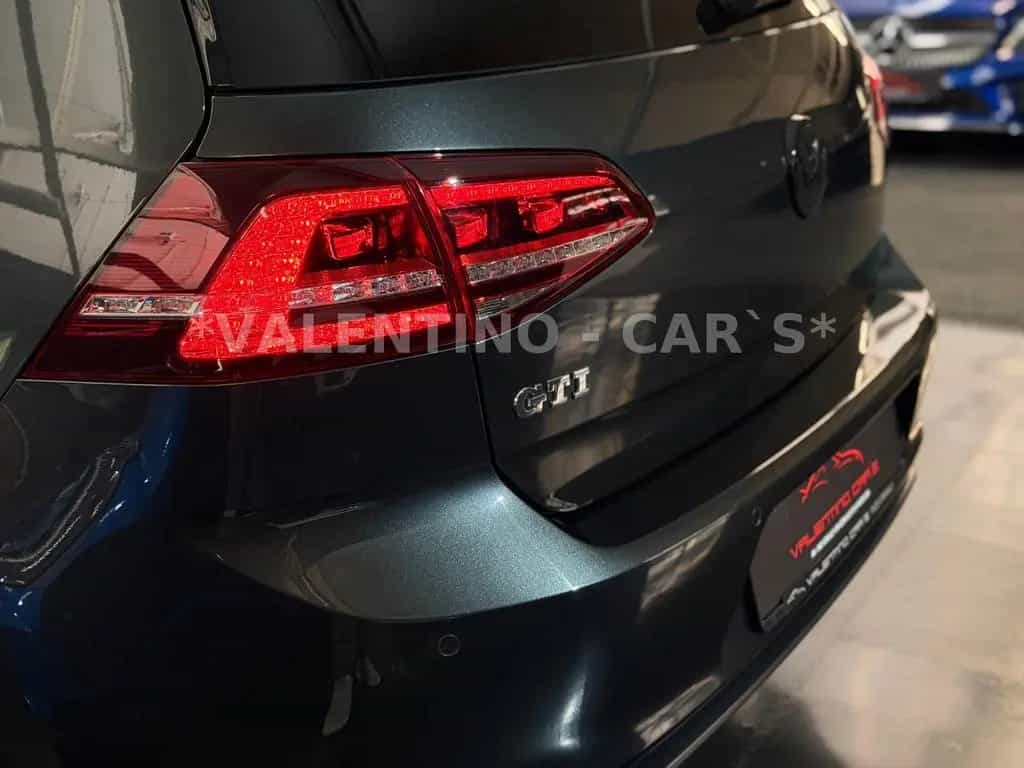 Volkswagen Golf VII Lim. GTI BiXen/Pano/Temp/Shz/19"/Leder 06/2016-photo-38