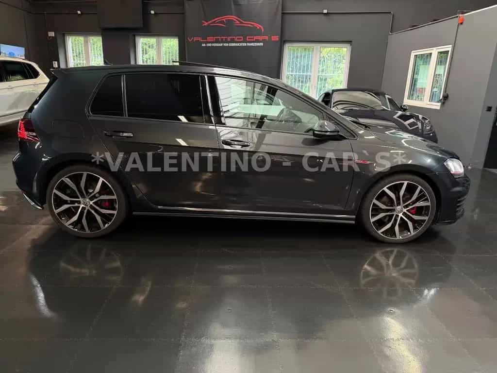 Volkswagen Golf VII Lim. GTI BiXen/Pano/Temp/Shz/19"/Leder 06/2016-photo-4