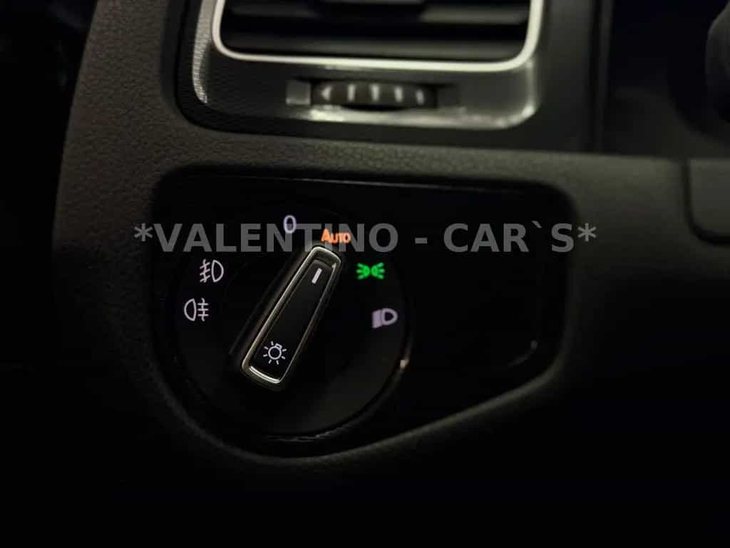 Volkswagen Golf VII Lim. GTI BiXen/Pano/Temp/Shz/19"/Leder 06/2016-photo-47