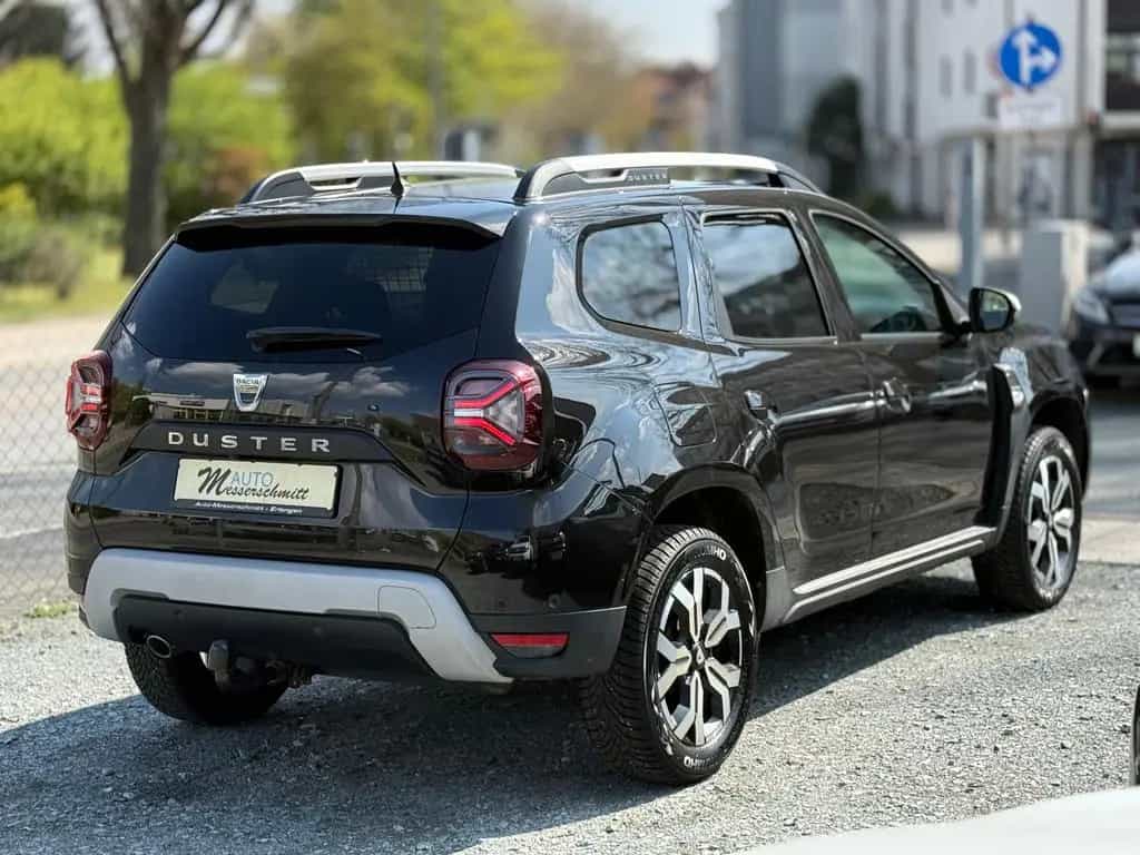 Dacia Duster II Prestige 4WD AHK NAVI 360CAM SHZ KLIMA 08/2022-photo-3
