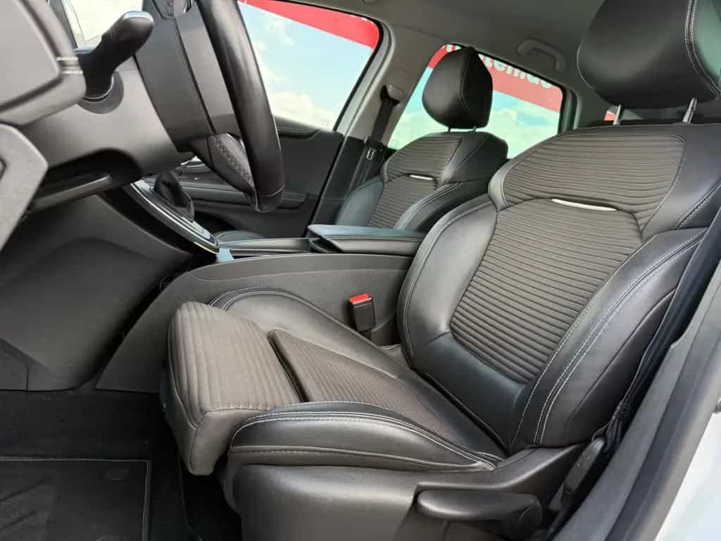 Renault Scenic IV BOSE Edition Automatik*Keyless*SHZ 10/2019-photo-11