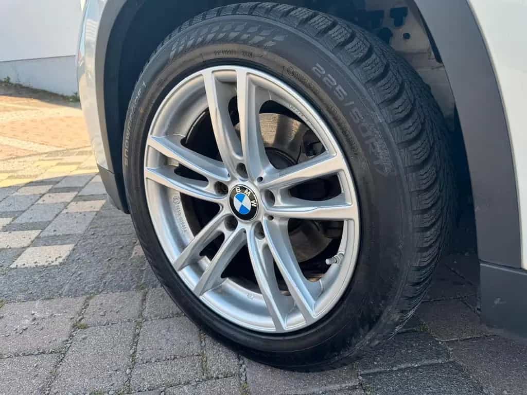 BMW X1 18 d xDrive Sportline 01/2015-photo-15