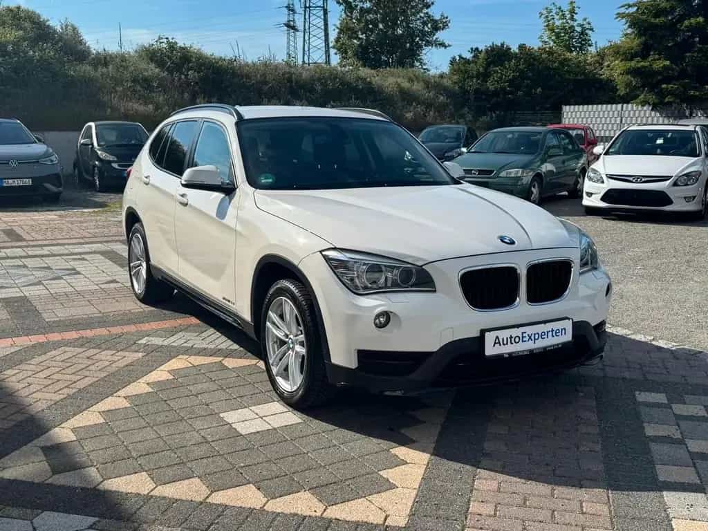 BMW X1 18 d xDrive Sportline 01/2015-photo-2