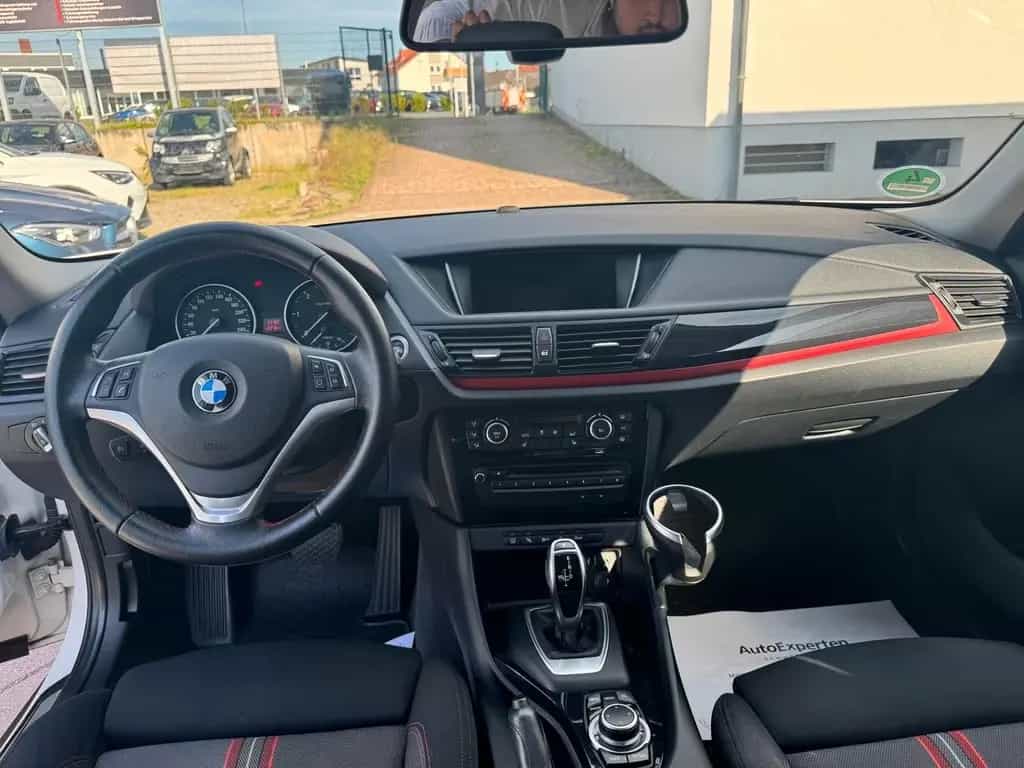 BMW X1 18 d xDrive Sportline 01/2015-photo-9