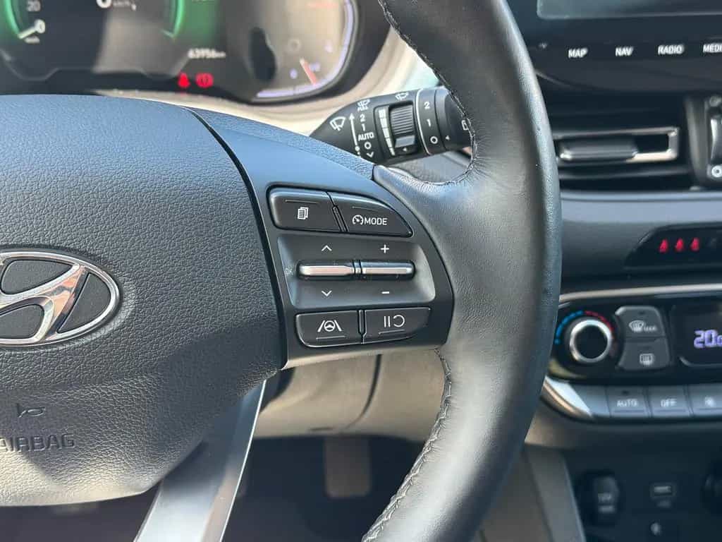 Hyundai i30 Edition 30+ 1.HD*Pano*CarPlay*Kamera* 12/2021-photo-24