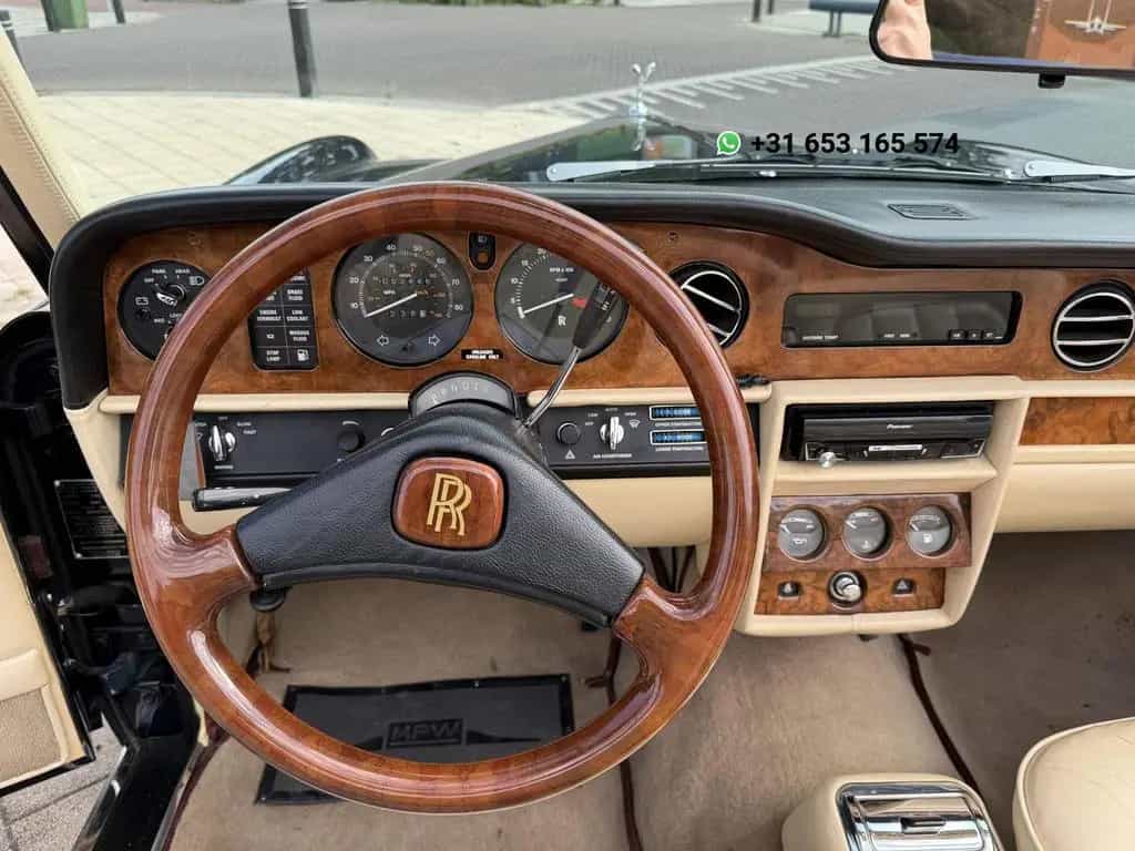 Rolls-Royce Corniche 6.8 Convertible 03/1984-photo-12