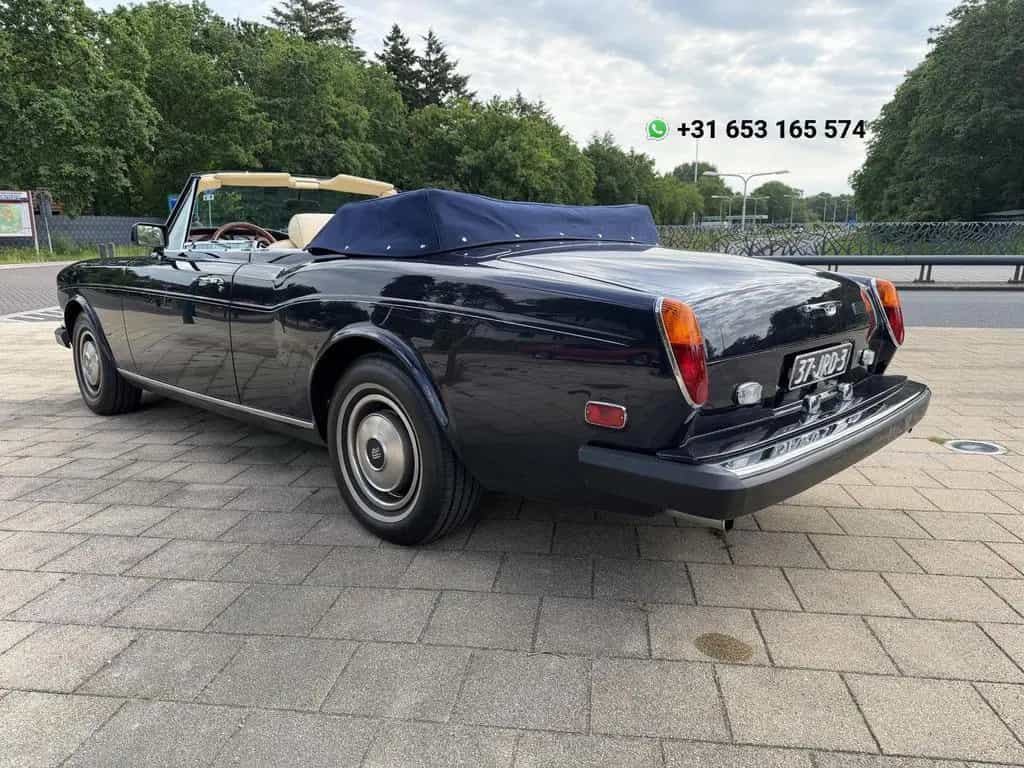 Rolls-Royce Corniche 6.8 Convertible 03/1984-photo-2