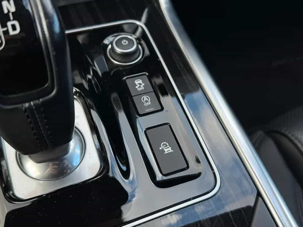Jaguar XE S AWD Black Pack*MATRIX LED*KAMERA*SpurASSIST 01/2020-photo-32