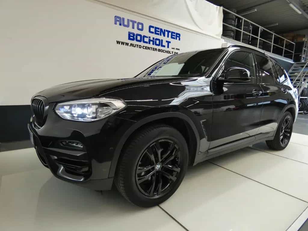 BMW X3 xDrive 20i Advantage AHK*Navi*PDC 02/2020-photo-10