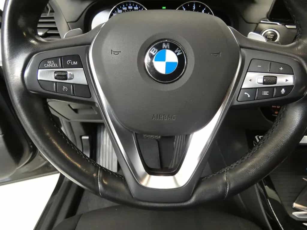 BMW X3 xDrive 20i Advantage AHK*Navi*PDC 02/2020-photo-21