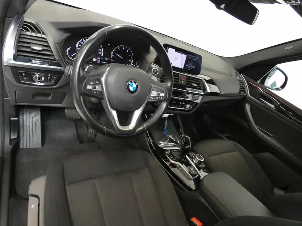 BMW X3 xDrive 20i Advantage AHK*Navi*PDC 02/2020-photo-22