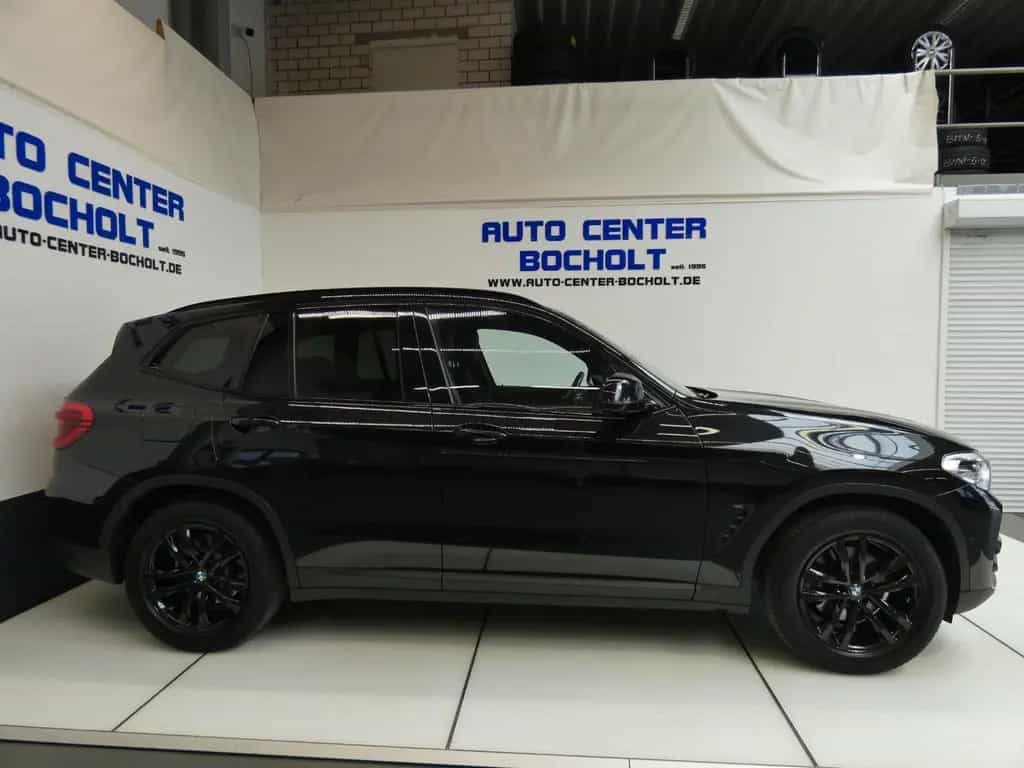 BMW X3 xDrive 20i Advantage AHK*Navi*PDC 02/2020-photo-5