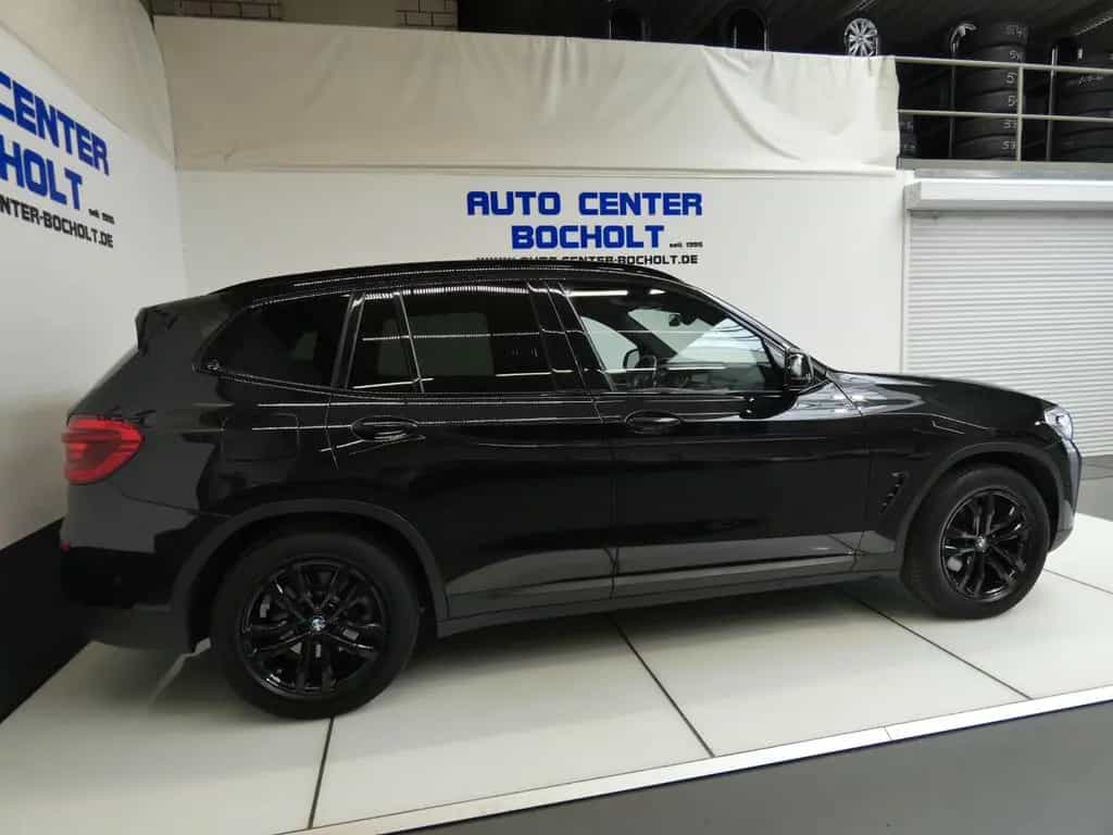 BMW X3 xDrive 20i Advantage AHK*Navi*PDC 02/2020-photo-7