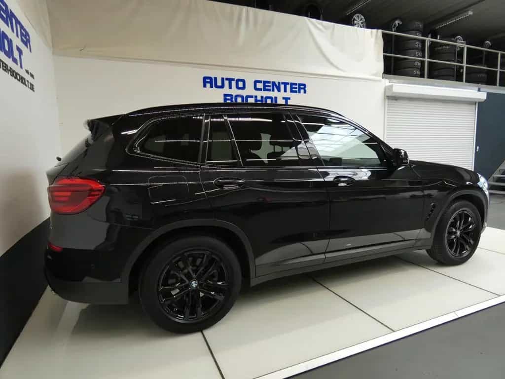 BMW X3 xDrive 20i Advantage AHK*Navi*PDC 02/2020-photo-8