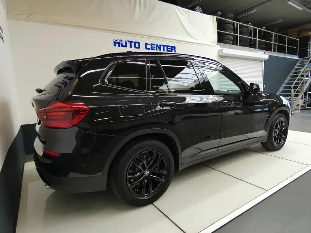 BMW X3 xDrive 20i Advantage AHK*Navi*PDC 02/2020-photo-9